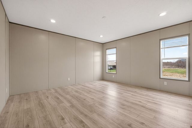 986 Dry Creek Rd, Smithville, TN 37166