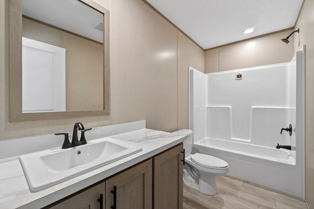 986 Dry Creek Rd, Smithville, TN 37166