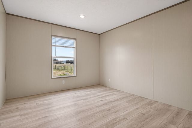 986 Dry Creek Rd, Smithville, TN 37166