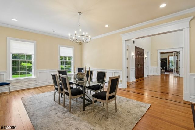 6 Grosvenor Rd, Millburn Twp., NJ 07078