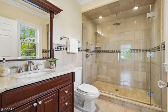6 Grosvenor Rd, Millburn Twp., NJ 07078