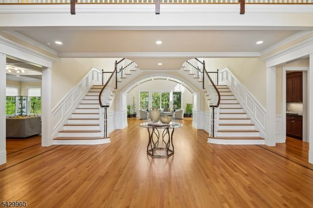 6 Grosvenor Rd, Millburn Twp., NJ 07078