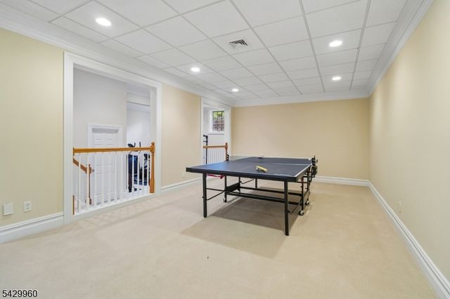 6 Grosvenor Rd, Millburn Twp., NJ 07078
