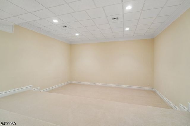 6 Grosvenor Rd, Millburn Twp., NJ 07078