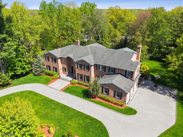 6 Grosvenor Rd, Millburn Twp., NJ 07078