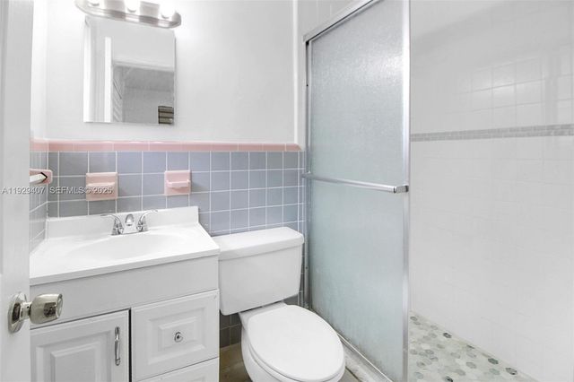 14655 NW River Dr, Miami, FL 33167