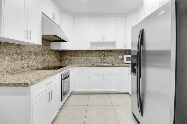 14655 NW River Dr, Miami, FL 33167