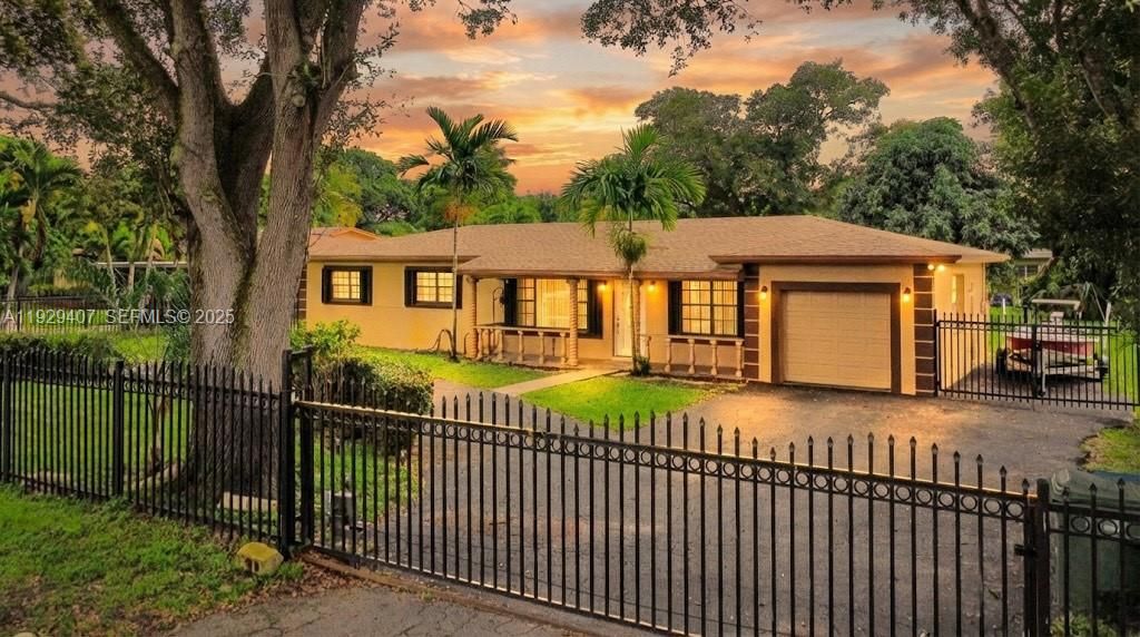 14655 NW River Dr, Miami, FL 33167