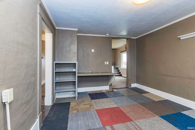 8060 W 900 S, Fairmount, IN 46928