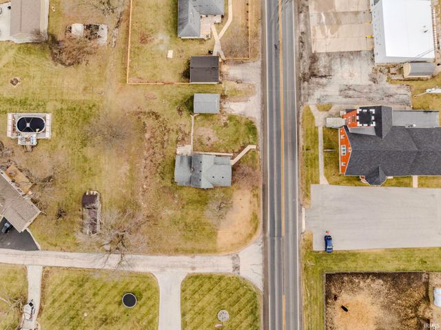 8060 W 900 S, Fairmount, IN 46928