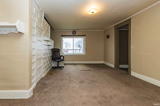 8060 W 900 S, Fairmount, IN 46928