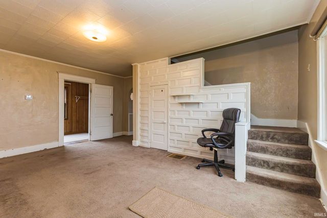 8060 W 900 S, Fairmount, IN 46928