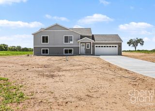 5625 Whites Bridge Road, Otisco Twp, MI 48809
