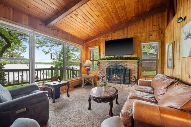 597 Emmet Road, Lynden Twp, MN 55320