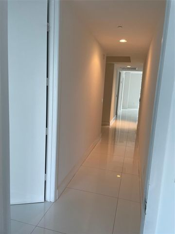 16001 COLLINS AVE 502, Sunny Isles Beach, FL 33160