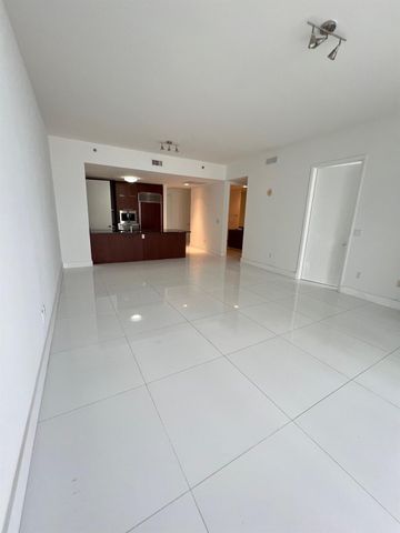 16001 COLLINS AVE 502, Sunny Isles Beach, FL 33160