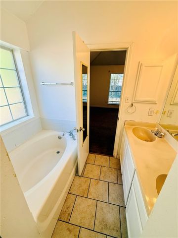 3607 Vienna Drive, College Station, TX 77845