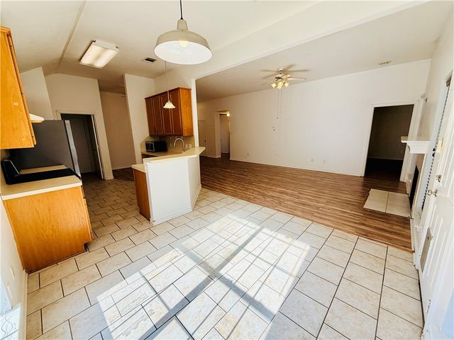 3607 Vienna Drive, College Station, TX 77845