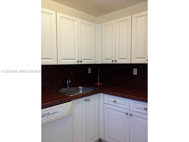 13100 SW 92 Avenue A-PH10, Miami, FL 33176