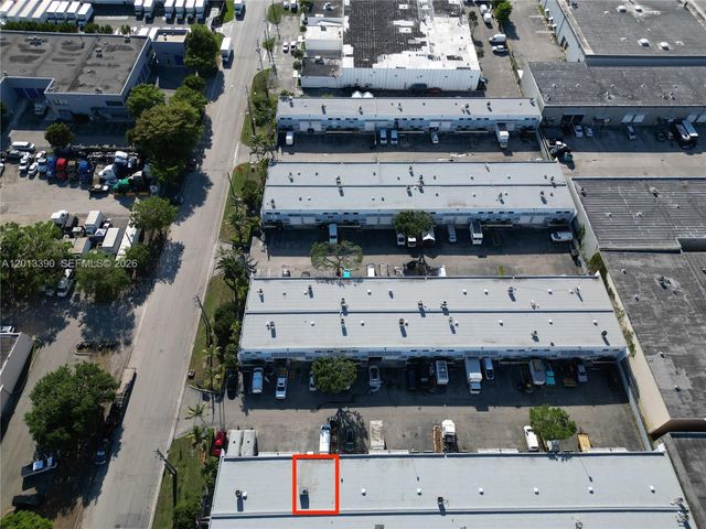 8283 NW 64th St 2, Medley, FL 33166