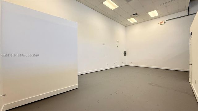 8283 NW 64th St 2, Medley, FL 33166