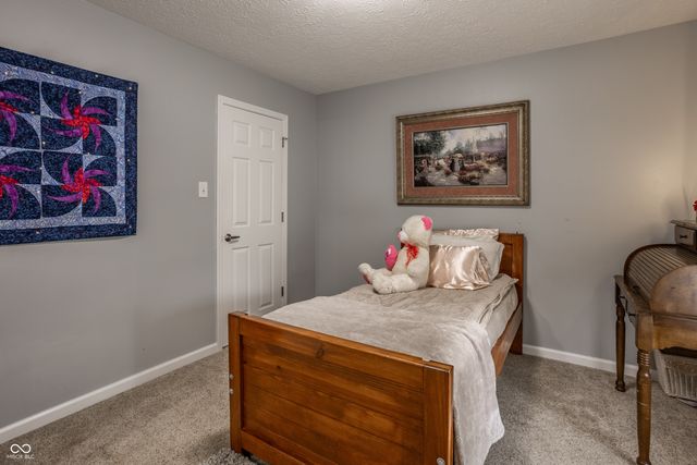 6589 Avalon Boulevard, Avon, IN 46123