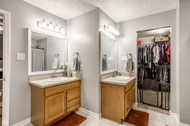 6589 Avalon Boulevard, Avon, IN 46123