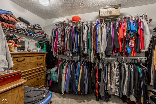 6589 Avalon Boulevard, Avon, IN 46123