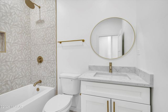 4005 E 17th Street, Tucson, AZ 85711