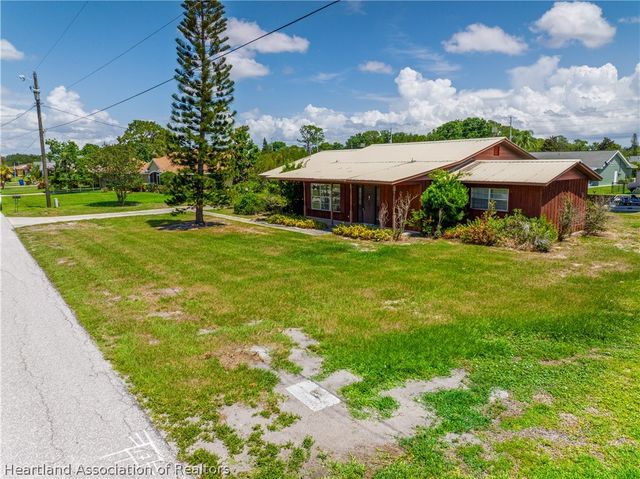 1035 Shamrock Drive, Sebring, FL 33875