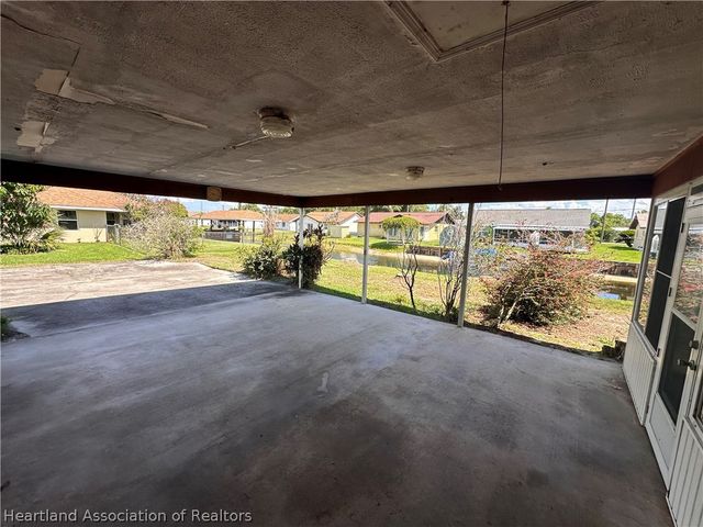 1035 Shamrock Drive, Sebring, FL 33875