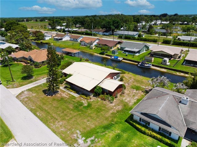1035 Shamrock Drive, Sebring, FL 33875
