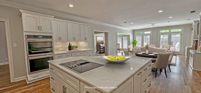 8065 STONEWYCK RD, Germantown, TN 38138