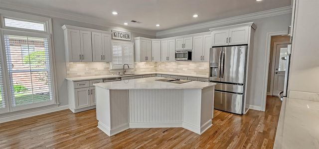 8065 STONEWYCK RD, Germantown, TN 38138