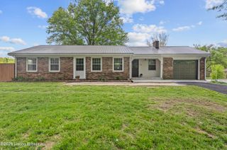 16 Meadowbrook Dr, Frankfort, KY 40601
