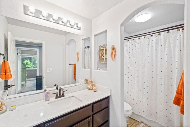 745 Arabesque Cir, Roseville, CA 95678
