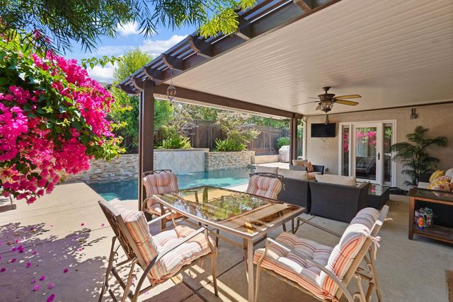 745 Arabesque Cir, Roseville, CA 95678