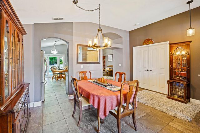 745 Arabesque Cir, Roseville, CA 95678