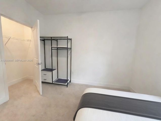 217 SW 170th Ave, Pembroke Pines, FL 33027