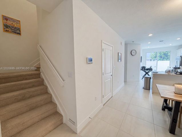 217 SW 170th Ave, Pembroke Pines, FL 33027