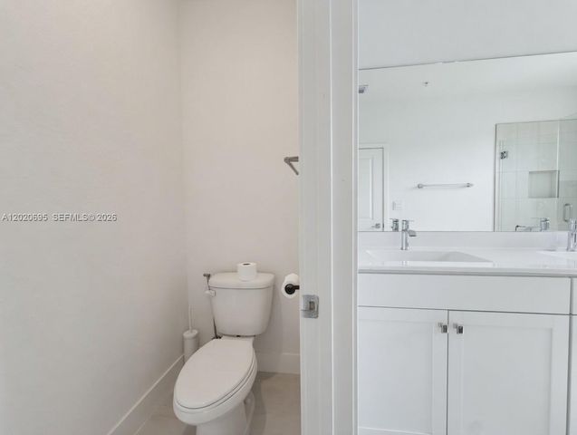 217 SW 170th Ave, Pembroke Pines, FL 33027