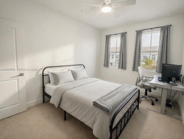217 SW 170th Ave, Pembroke Pines, FL 33027