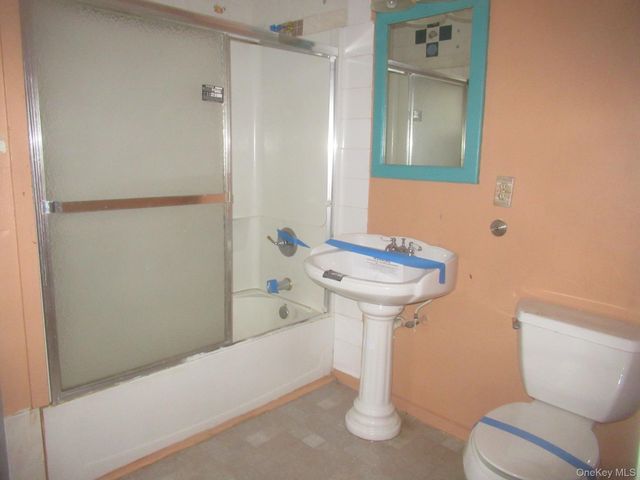 70 Deer Trail N, Greenwood Lake, NY 10925