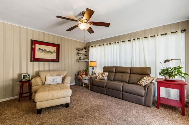 2722 COLLINS AVENUE, Lakeland, FL 33803