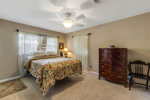 2722 COLLINS AVENUE, Lakeland, FL 33803