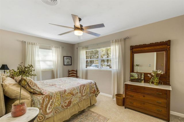 2722 COLLINS AVENUE, Lakeland, FL 33803