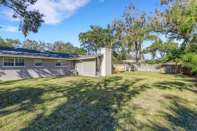 2722 COLLINS AVENUE, Lakeland, FL 33803