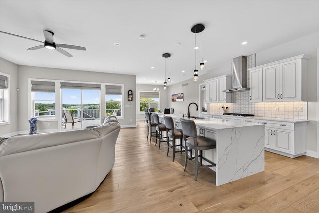 430 MUSTANG RD, Downingtown, PA 19335