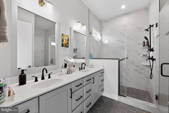 430 MUSTANG RD, Downingtown, PA 19335