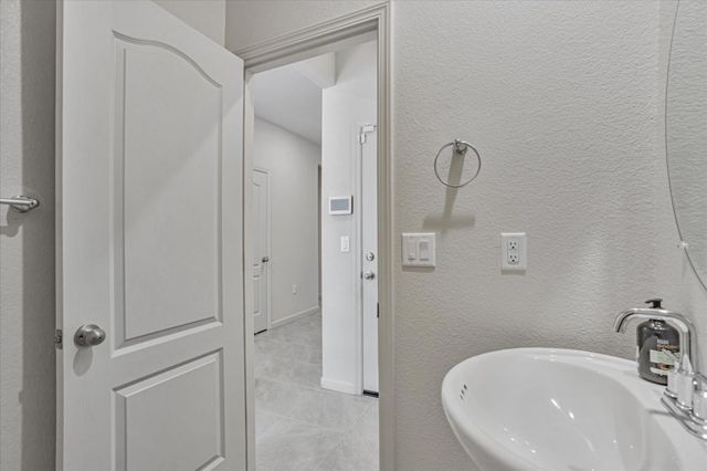 2051 Rosewood Drive, Hollister, CA 95023